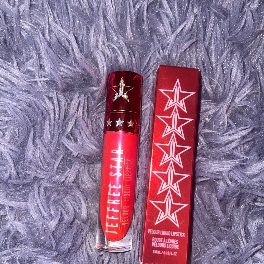 Jeffree Star Velour Liquid Lipstick - Vibrant Red